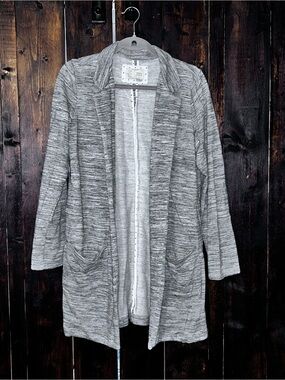 Cozy Heather Gray Open-Front Women's Cardigan with Pockets